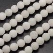 Kép 2/3 - Matt fehér jade ásványgyöngy (6mm)/10db