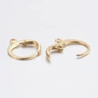 Kép 1/2 - Arany színű nemesacél kapcsos karika fülbevaló 