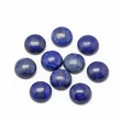 Kép 2/2 - Festett lapis lazuli ásványkaboson (16mm)
