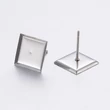 Kép 2/3 - Nemesacél négyzet alakú bedugós fülbevaló alap (10x10mm)