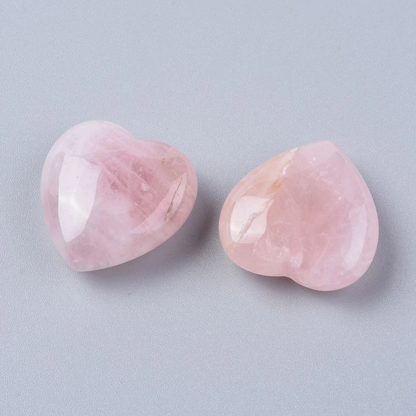 Rózsakvarc furatlan szív ásványmedál (25x25x12mm)