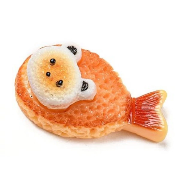 Macis halacska műgyanta kaboson  (25x25x10mm)