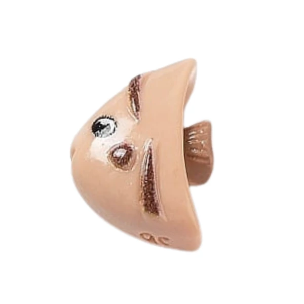 Halacska műgyanta kaboson  (17x15x6mm)