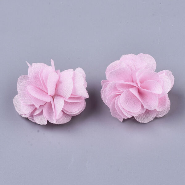 Világos rózsaszín virág alakú pompon (34mm)