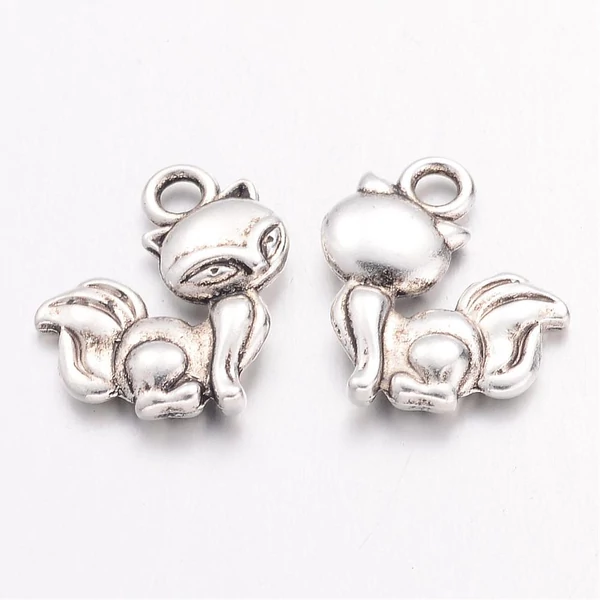 Antikolt ezüst színű róka fityegő