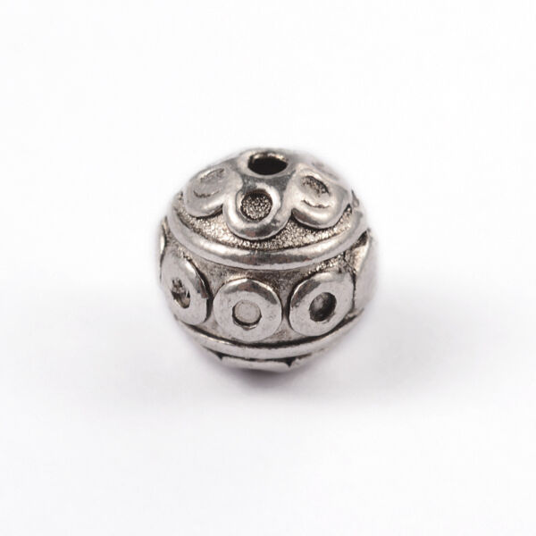 5db Antikolt ezüst színű golyó alakú gyöngy (8mm)