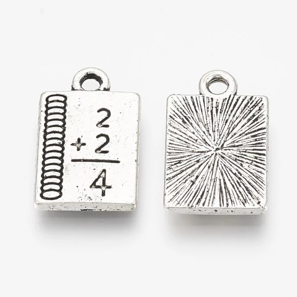 Antikolt ezüst színű matekos fityegő/2db