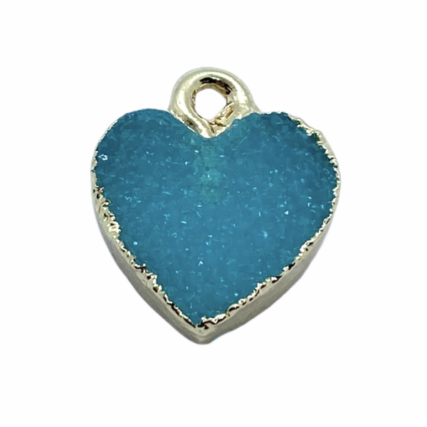 Druzy világos kék gyanta szív fityegő aranyló részletekkel