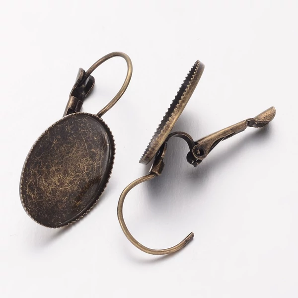 Antikolt bronz színű francia kapcsos fülbevalóalap (13x18mm)