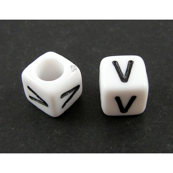 Műanyag v betűgyöngy /10db