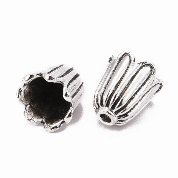 5db antikolt ezüst virág alakú gyöngykupak (10x10mm)
