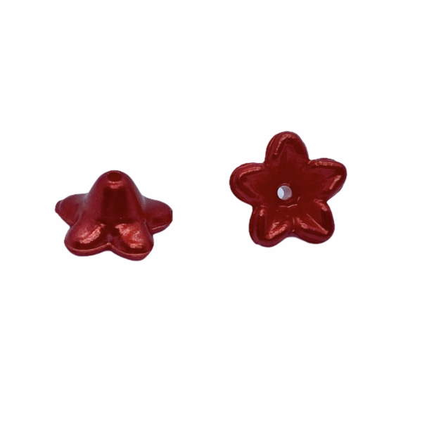 Metál piros színű virág (10X5mm)