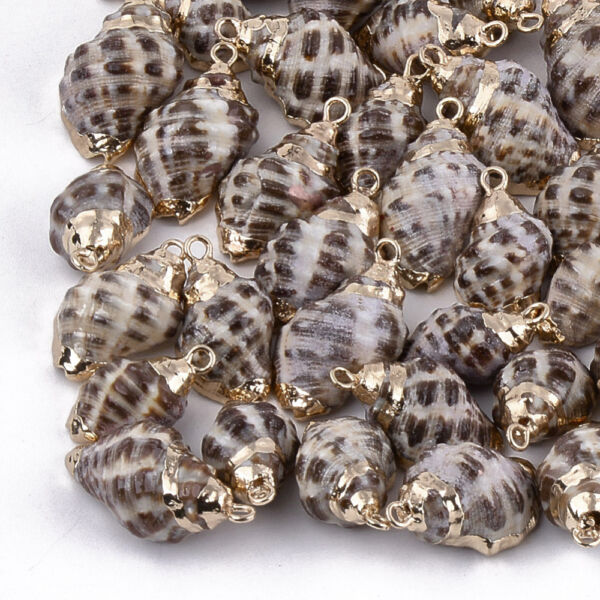 Galvanizált világos acélkék színű kagyló medál