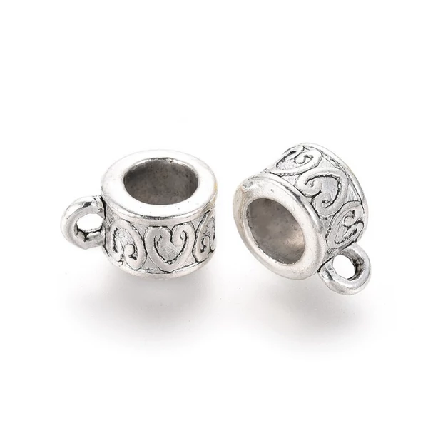 Antikolt ezüst színű szíves medáltartó