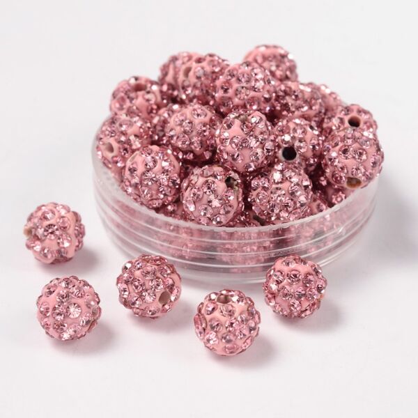 Strasszal díszített rózsaszín gyöngy (8mm)