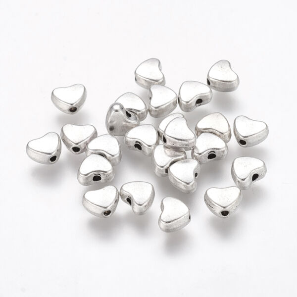 10db antikolt ezüst színű szív alakú köztes gyöngy (5x6mm)