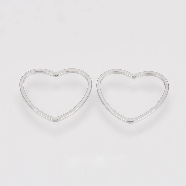 Nemesacél szív kapcsolóelem (18x19,5mm)