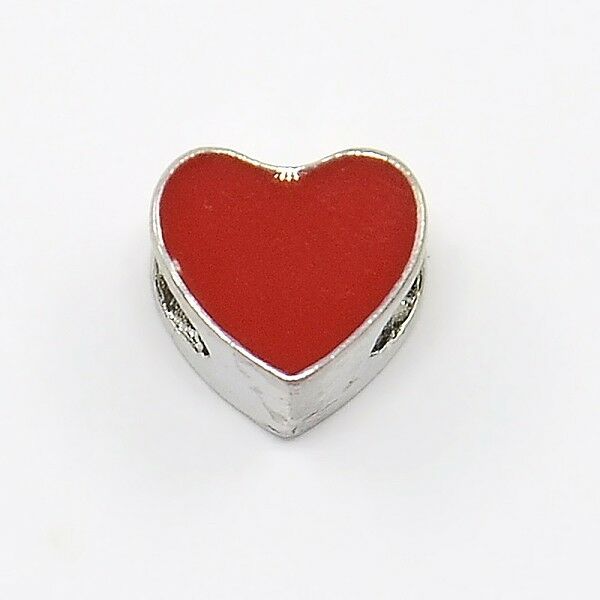 Antik ezüst színű piros szív alakú gyöngy (9x10x7mm)