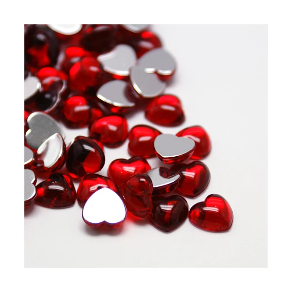 10db Szív alakú piros színű műgyanta kaboson (12x12x5mm)