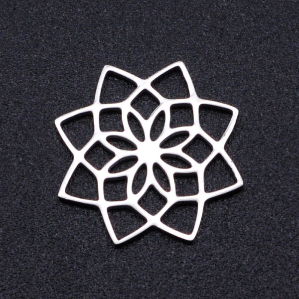 Nemesacél virág alakú kapcsolóelem (16mm)
