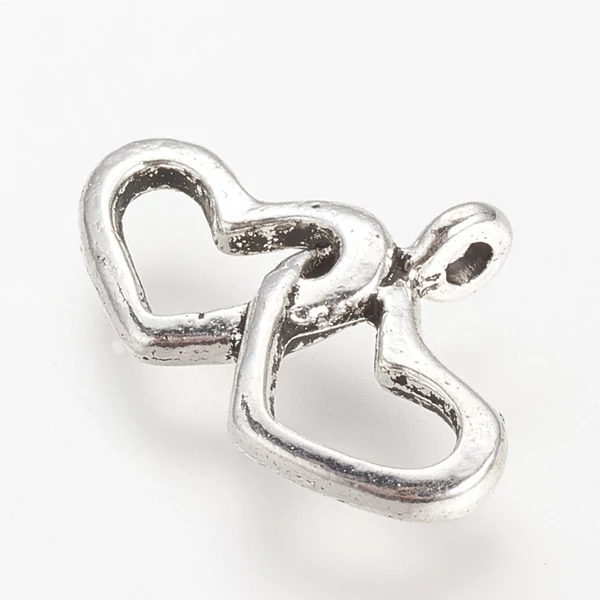 Antikolt ezüst színű dupla szív fityegő/4db