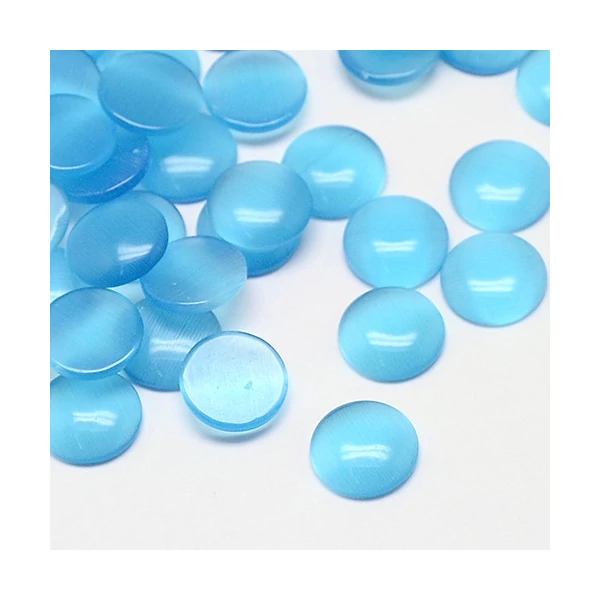 Világoskék macskaszem kaboson (10mm) /4db