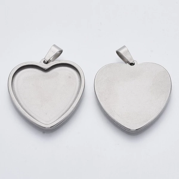 Nemesacél szív medálalap medáltartóval (23x25mm)