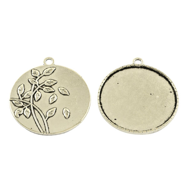 Antikolt ezüst színű virágos hátú medálalap (35mm) hozzá tartozó üveglencsével