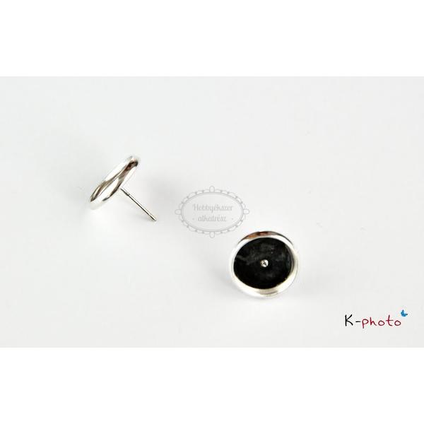 Antikolt ezüst színű bedugós fülbevalóalap (10mm)