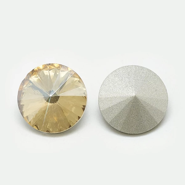 10db Világos topáz színű strassz (8mm)