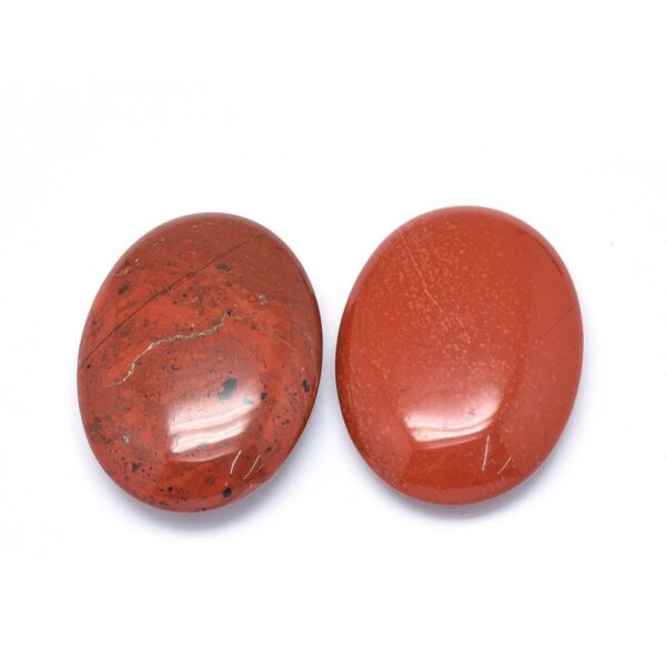 Vörös jáspis furatlan ásványmedál (44x33x10mm)