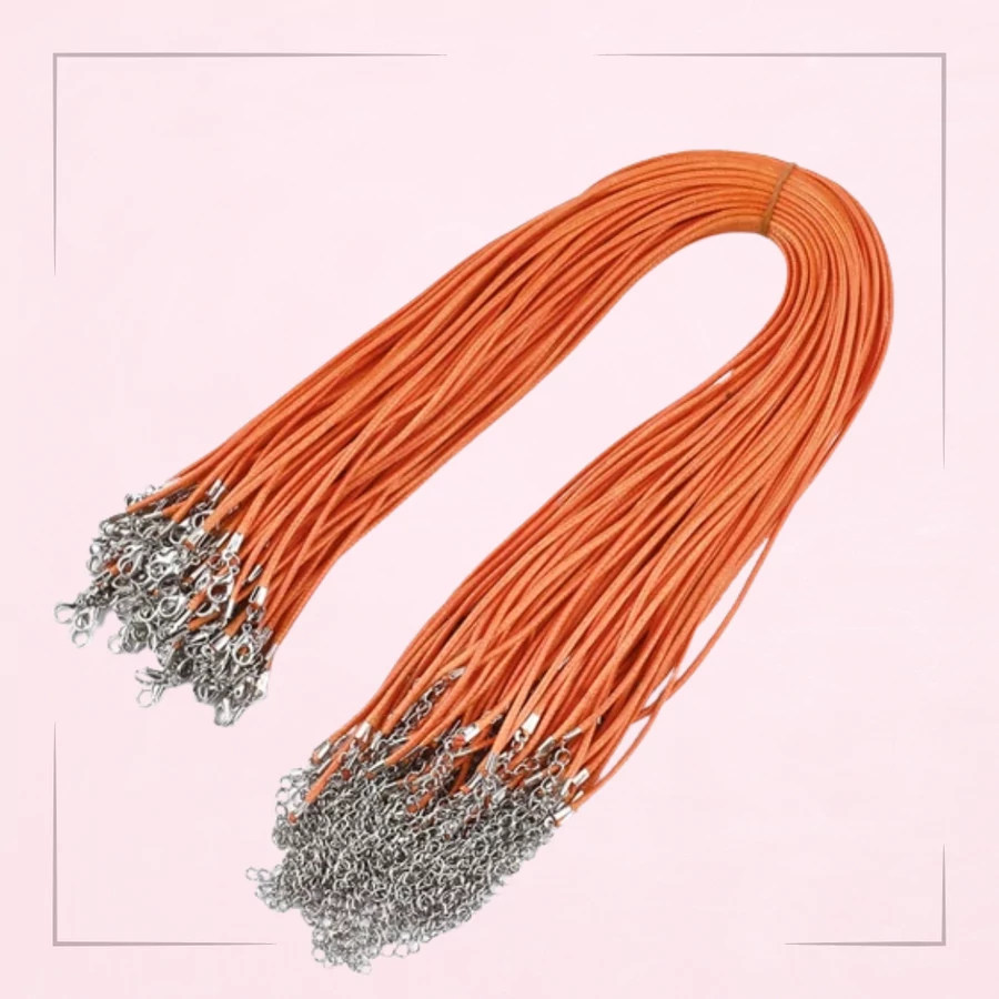 Viaszolt zsinór nyakláncok