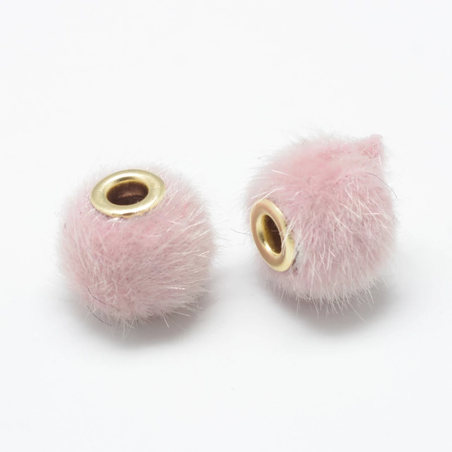 Nagy lyukú gyöngyök